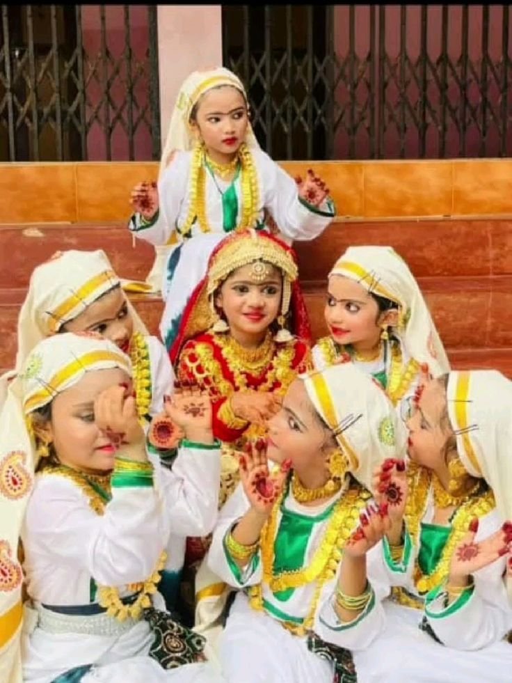 oppana _ kerala muslim traditional dance_ follw 4 moree